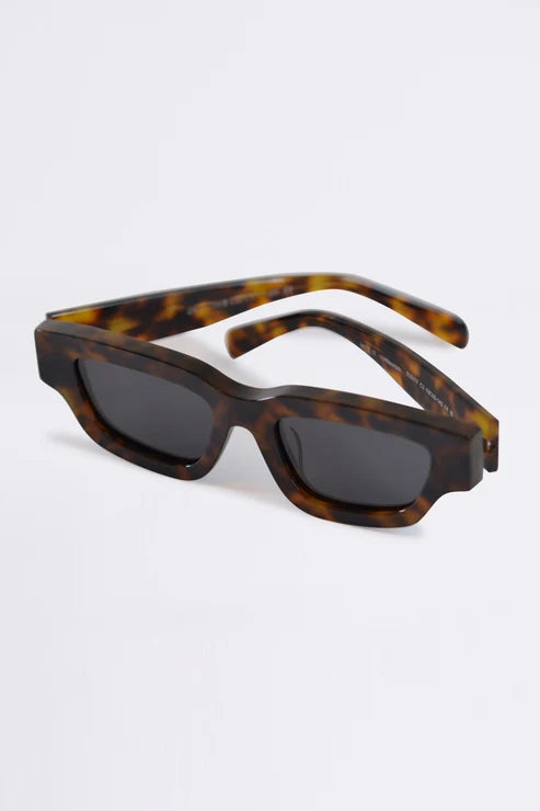 Eye.17 Tortoise