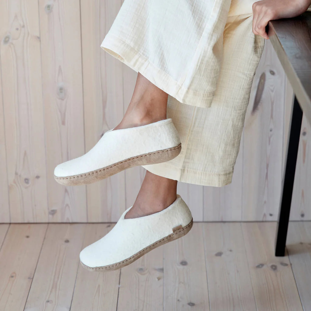Schuh mit Ledersohle
