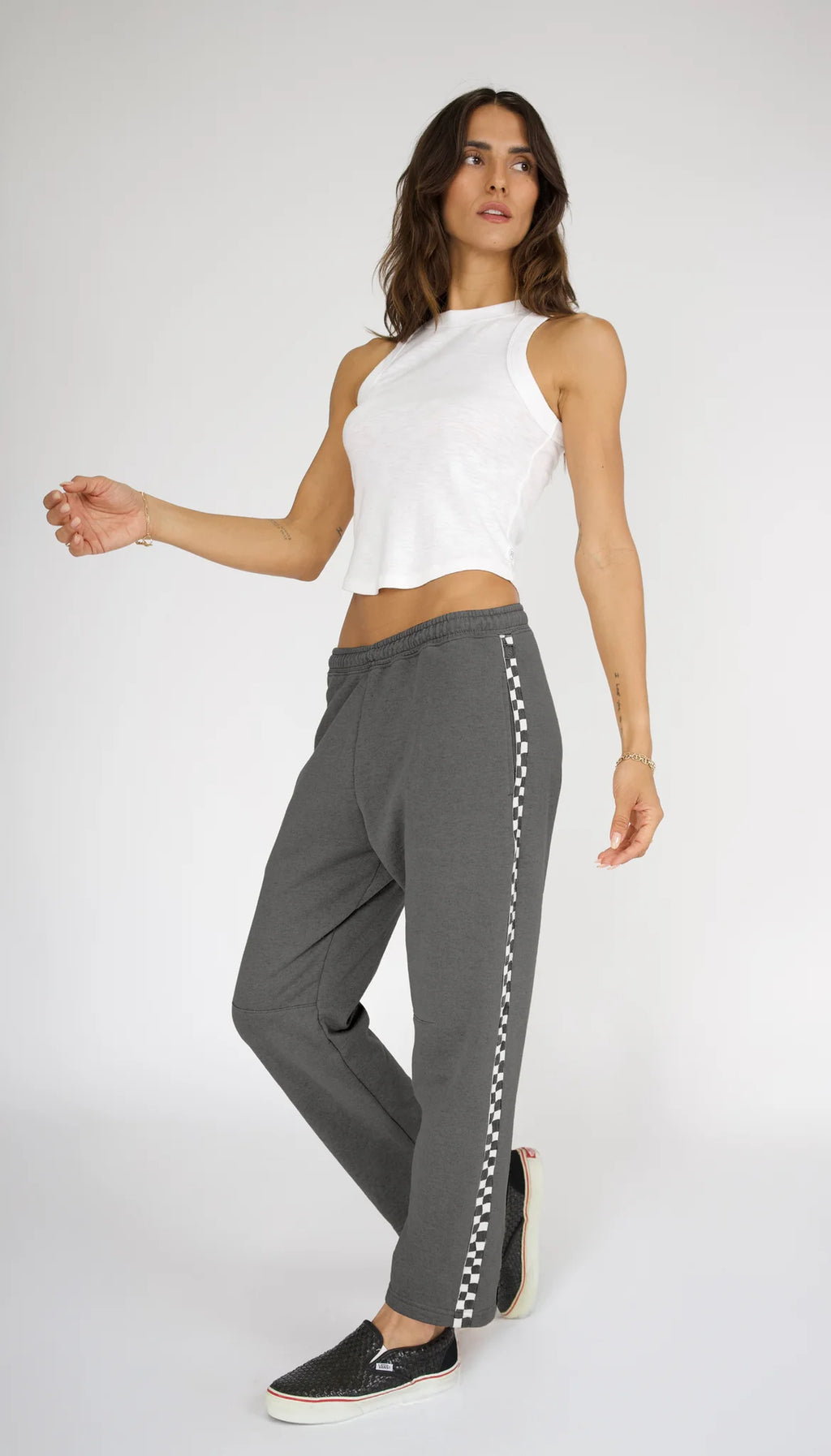 Jogging Billie Barrel revisité – motif échiquier