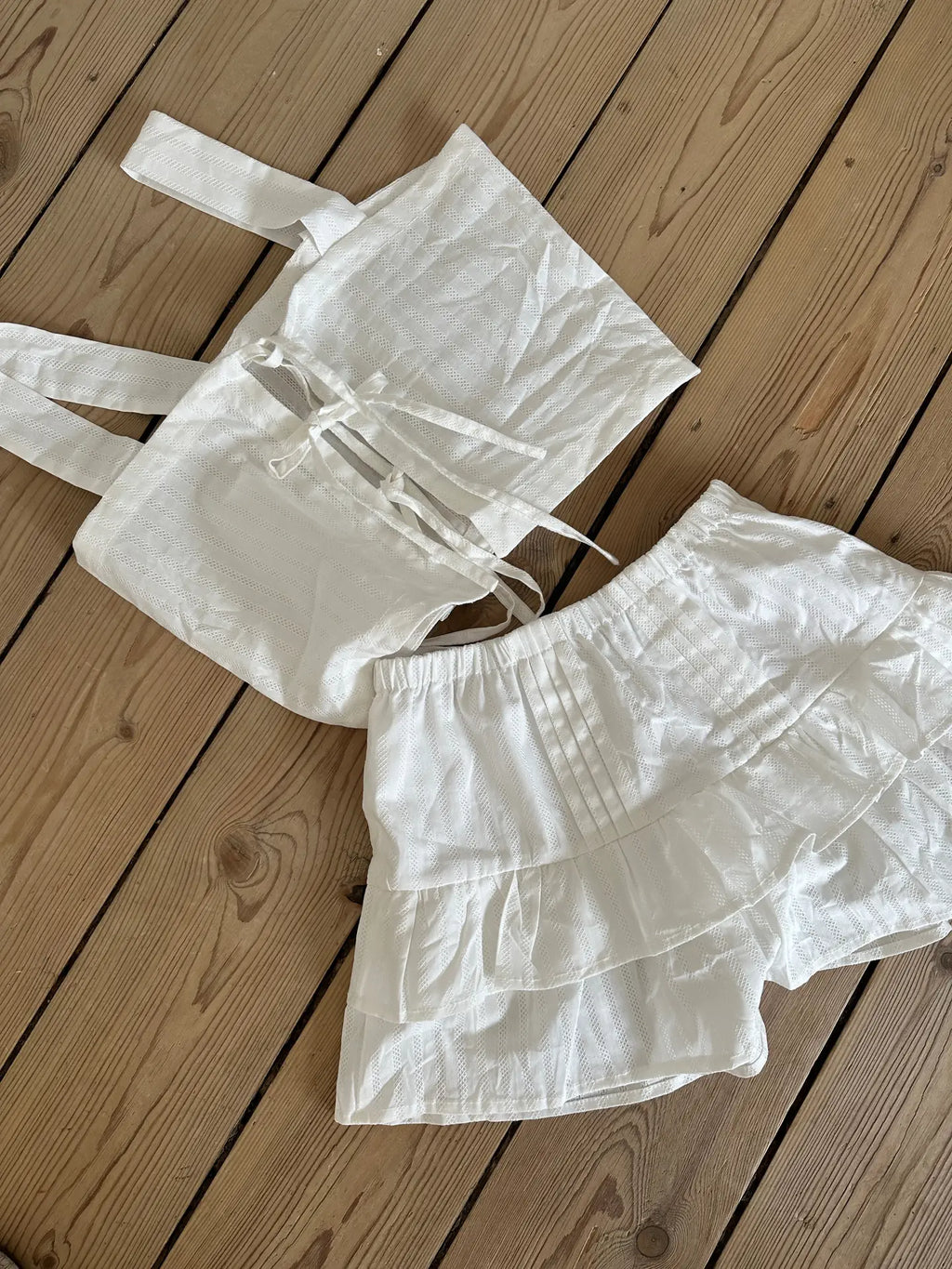 Linea Skirt